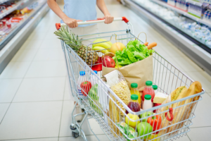 Como aproveitar as promoções do supermercado Faé e economizar de verdade